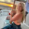 Halle - @halle.henderson - TikTok