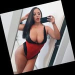 Henrietta Cross - @teomifanqui1990 - Instagram