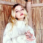 Henrietta LeSullivaner - @lesullivanerhenrietta - Instagram