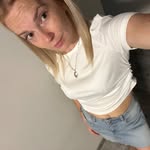 Henrietta Szinavel-Toth - @szinaveltoth - Instagram