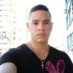 henry acuña armas - @henryacunaa - Instagram