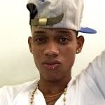 Henryclaxton - @el_negro1410 - Instagram