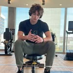𝖧𝖾𝗇𝗋𝗒  𝖧𝖺𝗋𝗍𝗆𝖺𝗇𝗇. - @henryzkv - Instagram