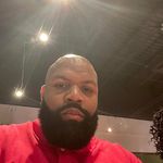 Henry Hinkle - @hendawg71 - Instagram
