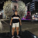 Henry Robert Ipiales - @robertipiales - Instagram
