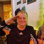 Henry Schauer - @firststarbuck61 - Instagram