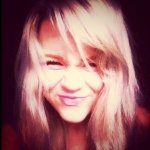 Hetti Bywater - @hetti_bywater123 - Instagram