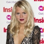 Hetti Bywater - @hetti_bywater2 - Instagram