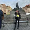 Hilary M - @hilary_bee - TikTok