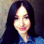 Hillary Chambers - @hillaryowcha77 - Instagram