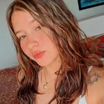@hillary.daniela_ - Instagram