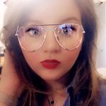 Hillary Davis - @hillarysmakeup910 - Instagram