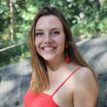Hillary Davis - @hills.thebartender - Instagram
