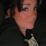 Hillary Gates - @pinkikuffs30 - Instagram
