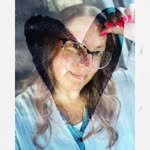 Hillary Morris-Holcomb - @peanutsandpickles - Instagram