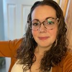 Hillary Lowe - @hillarys_new_chapter - Instagram