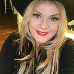 Hillary Roberts Lynch - @bohobeautynook - Instagram