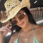Hillary morales - @vm1605 - Instagram