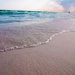 Hillary Morgan - @panama_city_beach_vacations - Instagram