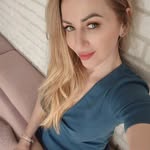 Hillary Pugh - @rago.xyba - Instagram