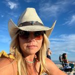 Hillary Rosenberg Sussman - @hillsuss_ - Instagram