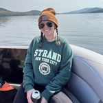 Hillary Shields - @hilllary.shields - Instagram