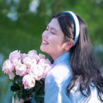 Hoa Trinh - @huatrin - Instagram