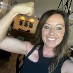 Holley Smith - @mombodliftness - Instagram