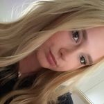 Hollie Bates - @holliebatess - Instagram