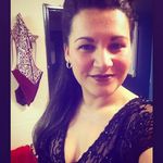 Hollie Wright - @hollie_j_wright - Instagram