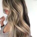 𝐻𝑜𝓁𝓁𝒾𝑒 𝒲𝓇𝒾𝑔𝒽𝓉 - @hairbyholliewright - Instagram