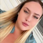Hollie Amber - Facebook