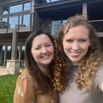 Holly & Amber - @theozzyfam - Instagram