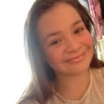 Holly Barnett - @hollybarnett17 - Instagram
