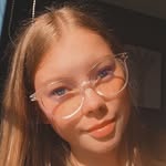 Holly Ross - @_holly.backup00 - Instagram