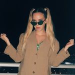 Holly Bascombe - @hollywood.wear.that - Instagram