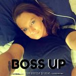 Holly Bolin - @17holly83 - Instagram