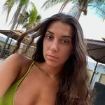 Holly Bonde - @hollybonde - Instagram