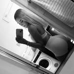holly - @hollybowerr - Instagram