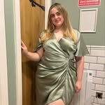 Holly Bridges - @_hollybridges - Instagram