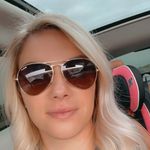 Holly Burch - @hollynburch - Instagram