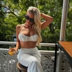 Holly Burton ❥ - @hollyburton_ - Instagram
