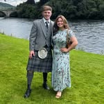 Holly Busby - @hollybusby_25 - Instagram