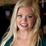Holly Cameron - @hollycameronmusic - Instagram