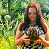 Holly - @bigfamilyliving - TikTok