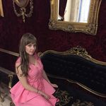 Holly Clayton - @bepi566 - Instagram