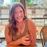 Holly Cloud - @hollzballz3 - Instagram