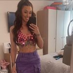 Holly Coates - @hollycoates90 - Instagram