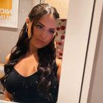HOLLY COATES - @hollycoatesx - Instagram