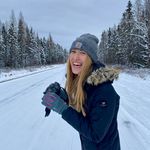 Holly Coates - @cranberryjacket - Instagram